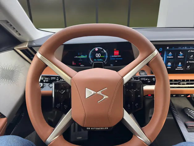 DS Automobiles No8 E-Tense Étoile 4x4