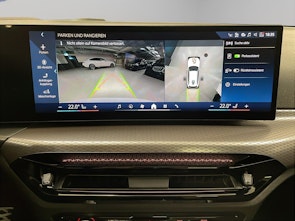 Vehicle image BMW 330d xDrive SAG Touring