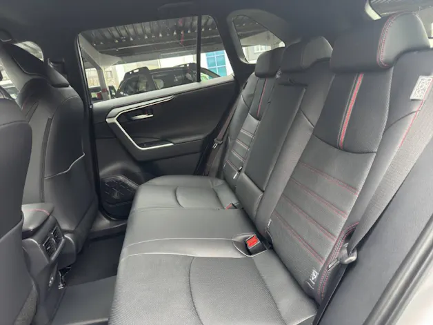 Toyota RAV4 2.5 Plug-In-Hybrid Platinum