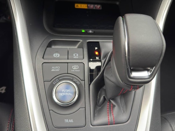 Vehicle image 13 Vehicle image 13