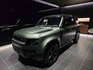 Vehicle image LAND ROVER DEFENDER 0 Vehicle image LAND ROVER DEFENDER 0