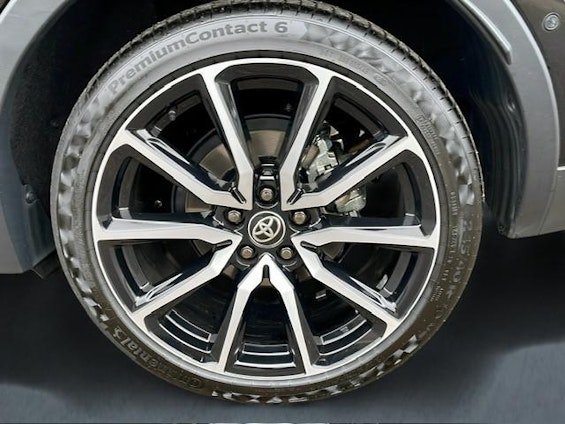 Vehicle image 6 Vehicle image 6