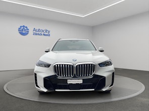Vehicle image BMW X5 50e xDrive SAG
