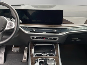 Vehicle image BMW X5 50e xDrive SAG