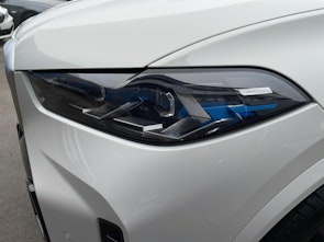 Vehicle image BMW X5 50e xDrive SAG