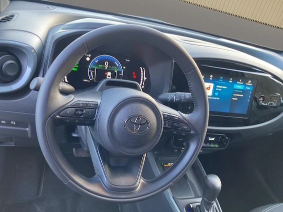 Fahrzeugbild 6 Fahrzeugbild 6