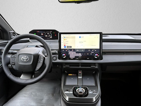 Vehicle image 9 Vehicle image 9