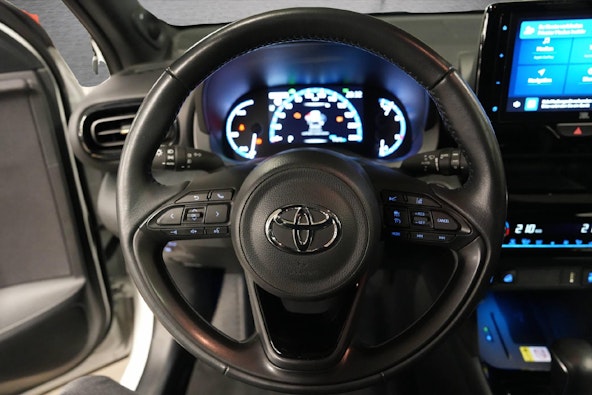 Vehicle image 5 Vehicle image 5