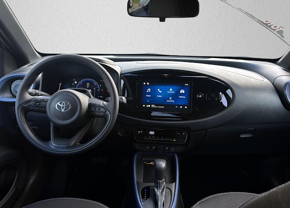 Vehicle image 9 Vehicle image 9