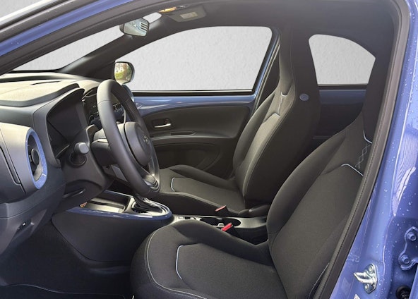 Vehicle image 7 Vehicle image 7