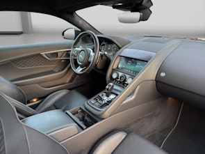 Vehicle image JAGUAR F-Type Coupé 5.0 V8 R-Dynamic Black AWD