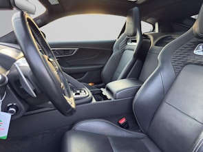 Vehicle image JAGUAR F-Type Coupé 5.0 V8 R-Dynamic Black AWD