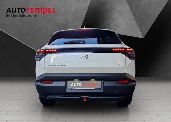 Vehicle image 7 Vehicle image 7