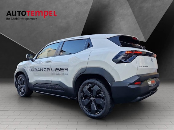 Vehicle image 2 Vehicle image 2