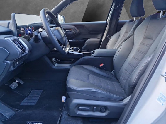 Vehicle image 8 Vehicle image 8