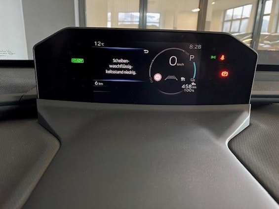 Vehicle image 15 Vehicle image 15