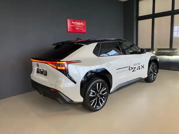 Toyota bZ4X Premium AWD