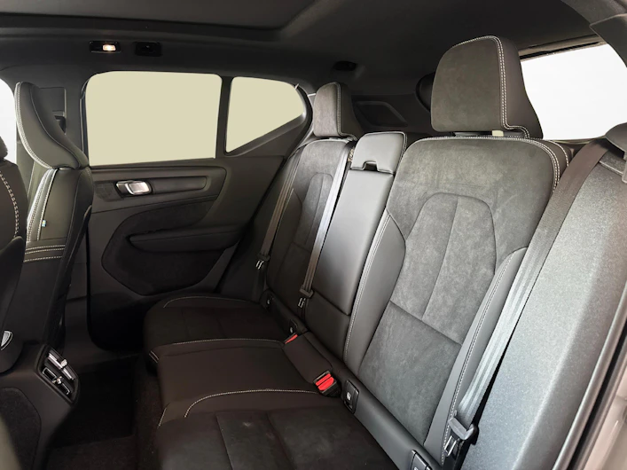 Fahrzeugbild VOLVO XC40