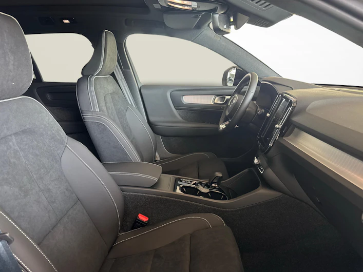 Fahrzeugbild VOLVO XC40