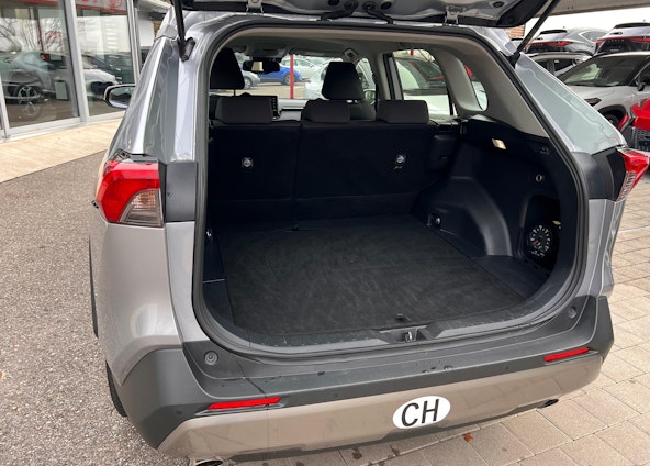 Vehicle image 6 Vehicle image 6