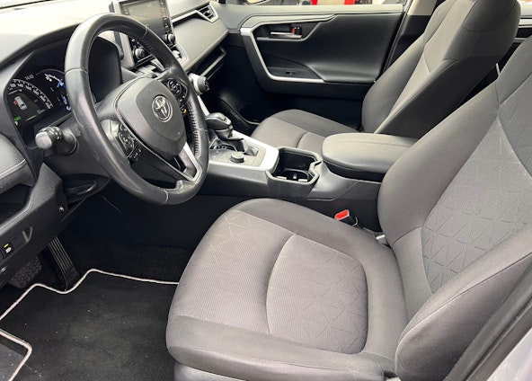 Vehicle image 9 Vehicle image 9