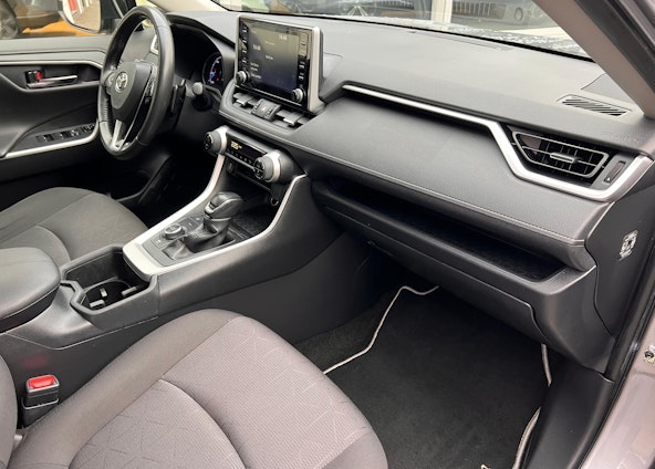 Vehicle image 14 Vehicle image 14