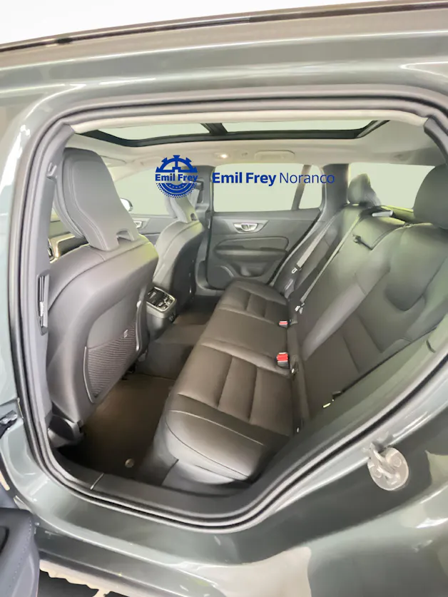 Volvo V60 2.0 B4 Plus Dark