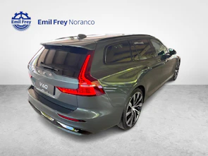 immagine del veicolo VOLVO V60 2.0 B4 Plus Dark