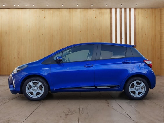 Vehicle image 2 Vehicle image 2