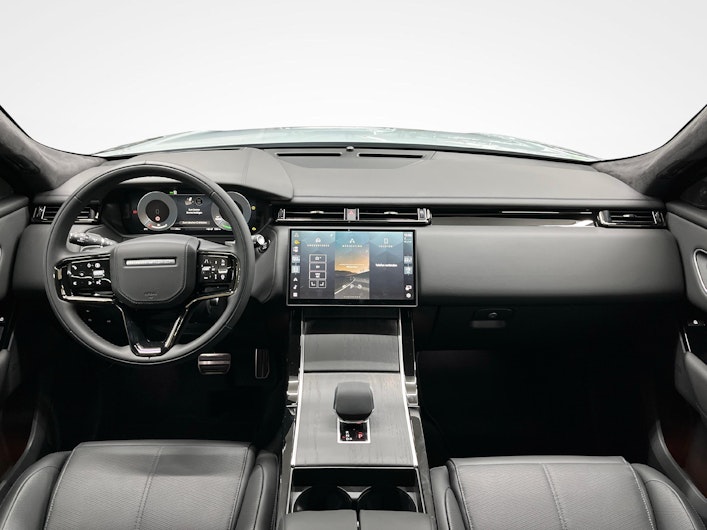 Vehicle image LAND ROVER RANGE ROVER VELAR