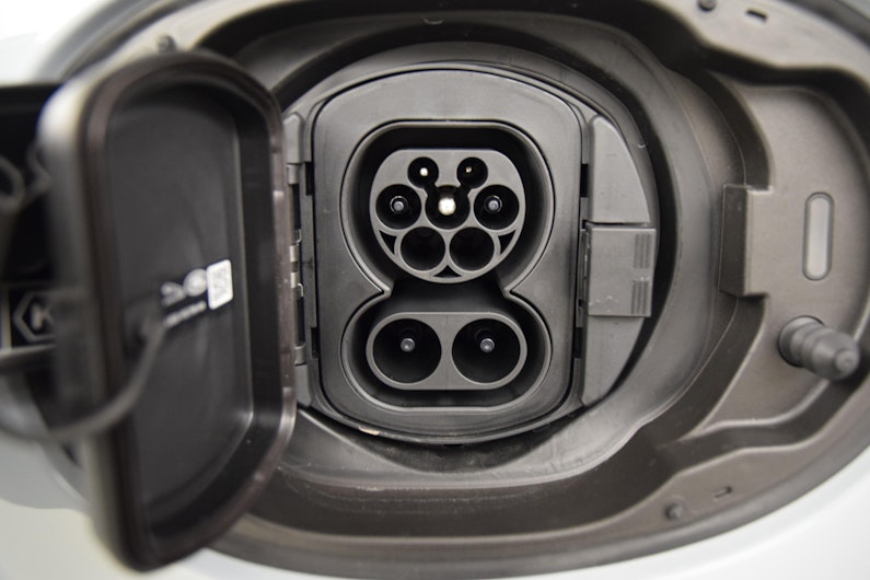 Vehicle image LAND ROVER RANGE ROVER VELAR