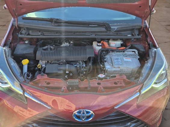 Vehicle image 13 Vehicle image 13