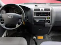 Toyota HIACE Kombi LWB 2.5 D-4D 3 P.