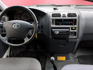 Toyota HIACE Kombi LWB 2.5 D-4D 3 P.