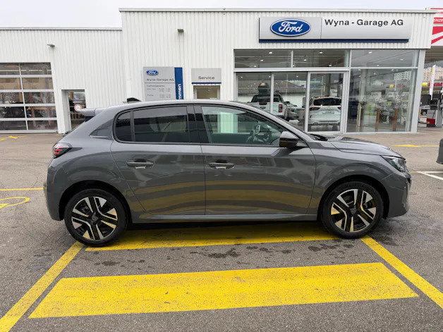 Peugeot 208 1.2 Hybrid Allure Premium