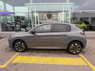 Peugeot 208 1.2 Hybrid Allure Premium