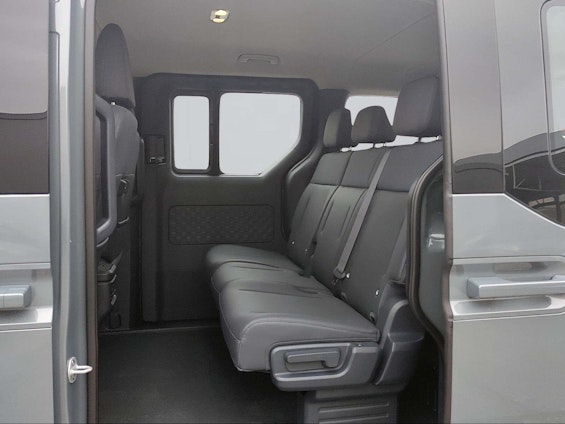 Vehicle image 7 Vehicle image 7