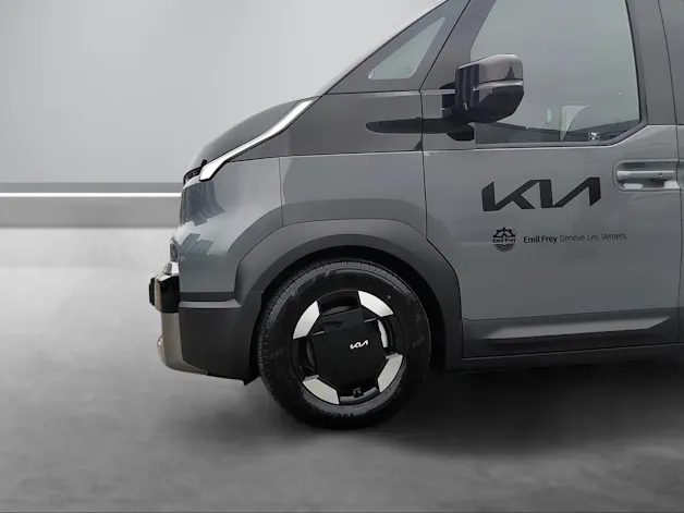 Kia PV5 Passenger 71.2 kWh Plus