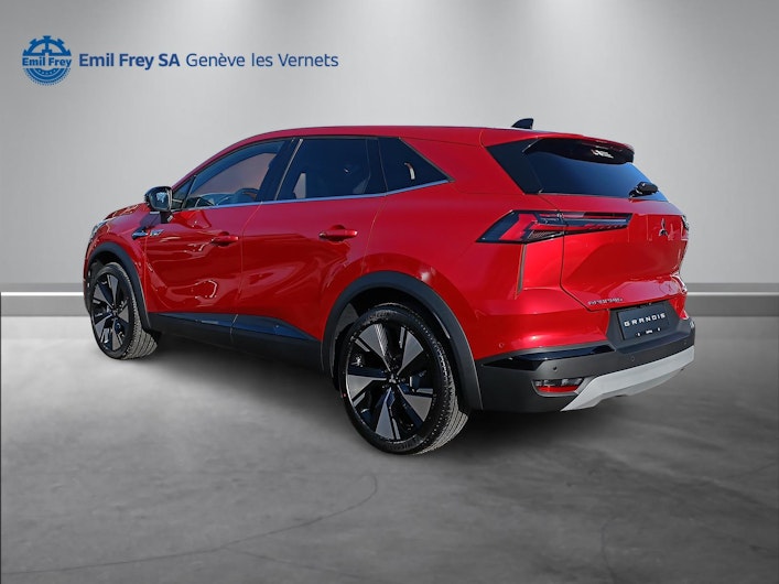 Vehicle image MITSUBISHI GRANDIS