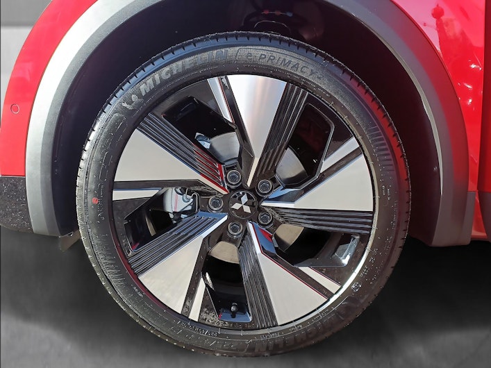 Vehicle image MITSUBISHI GRANDIS