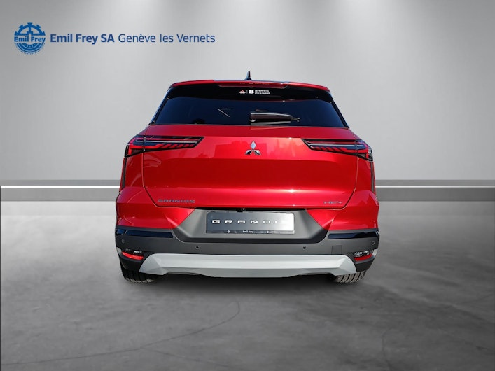 Vehicle image MITSUBISHI GRANDIS