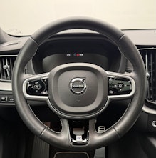 image du véhicule VOLVO XC60 2.0 T8 TE R-Design AWD