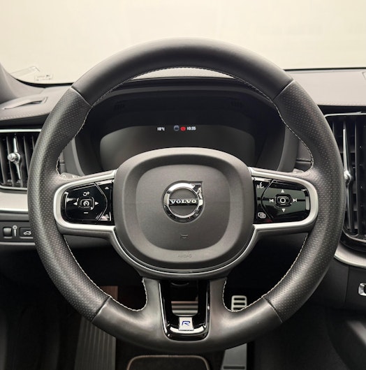 Vehicle image VOLVO XC60