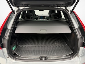 image du véhicule VOLVO XC60 2.0 T8 TE R-Design AWD