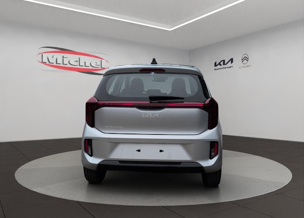 Vehicle image 4 Vehicle image 4