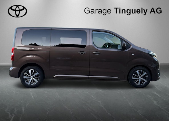 Vehicle image 6 Vehicle image 6