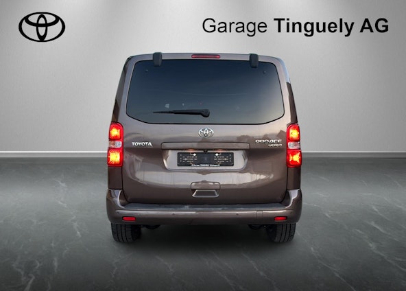 Vehicle image 8 Vehicle image 8