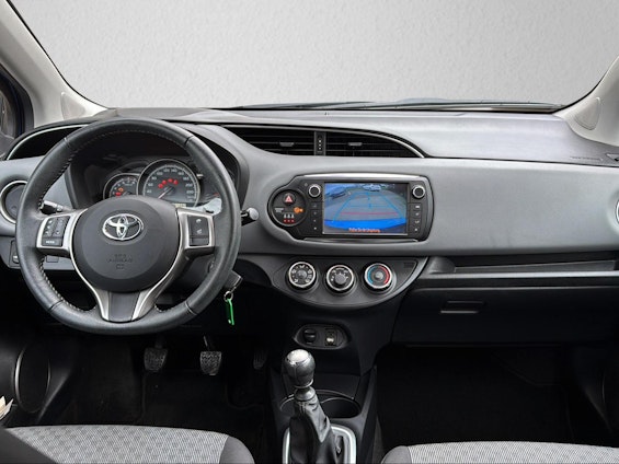 Vehicle image 12 Vehicle image 12