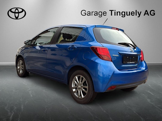 Vehicle image 10 Vehicle image 10