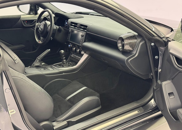 Vehicle image 7 Vehicle image 7